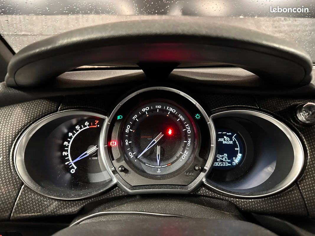 CITROEN DS3 THP 155 Sport Chic 7580 (image 20)