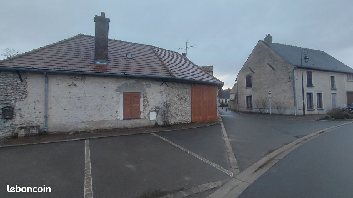 Maison 3 pièces 80 m² · à Garancières-en-Beauce · 80 m² · 98 000 €