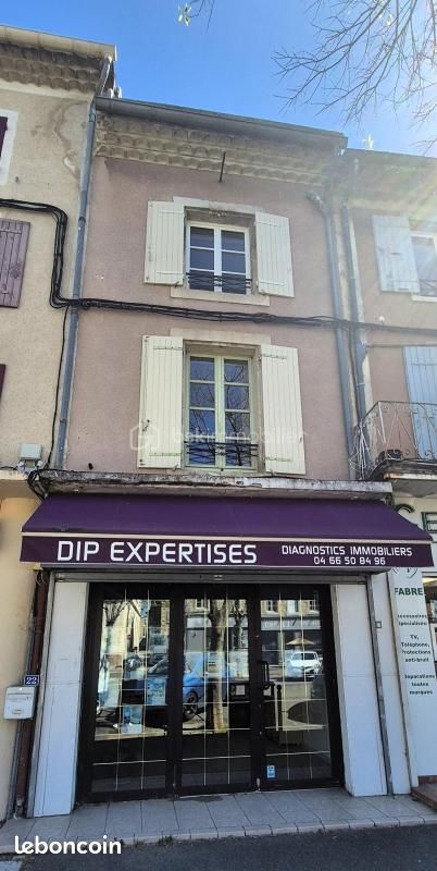 Local commercial 219 m² · à Pont-Saint-Esprit · 219 m² · 279 000 €