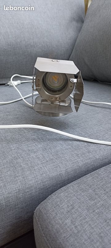 Lustre (image 3)