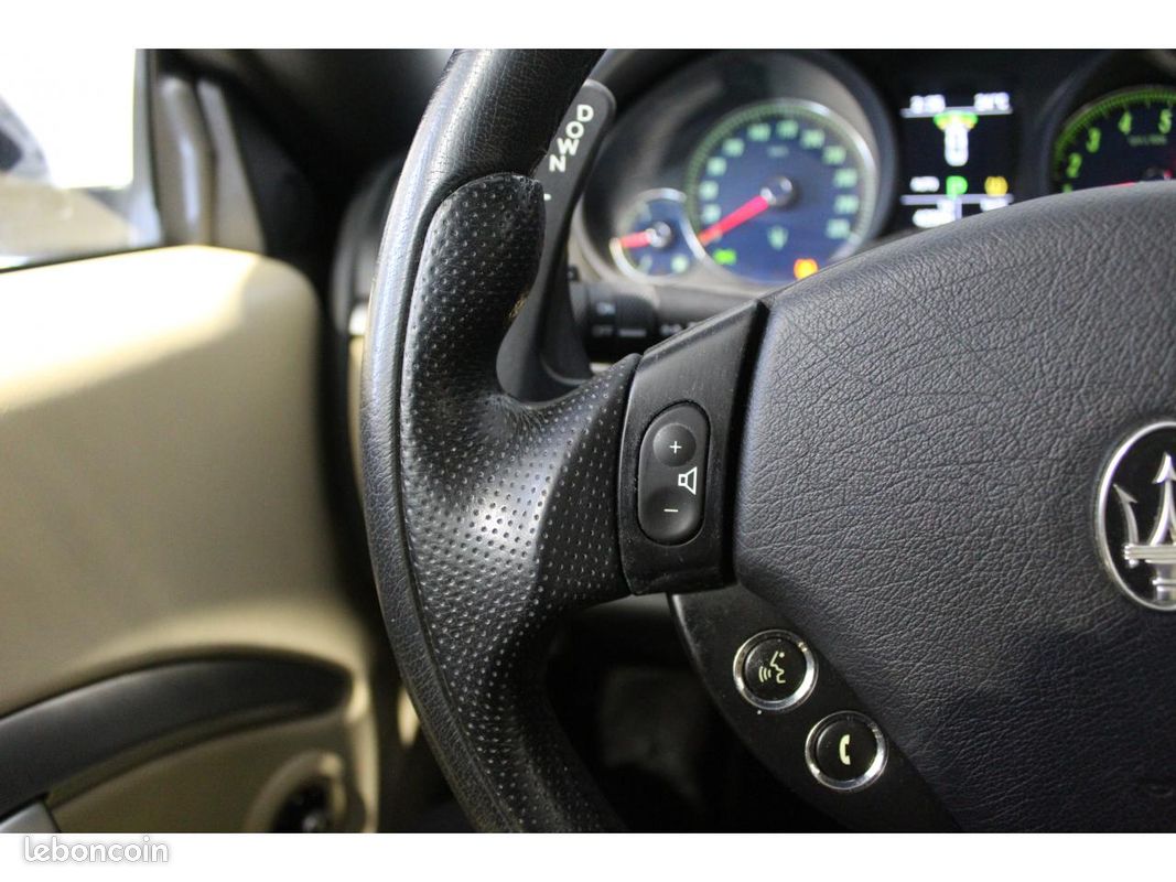 MASERATI GRANCABRIO 4.7i V8 - 440 - BVA CABRIOLET . PHASE 1 (image 20)