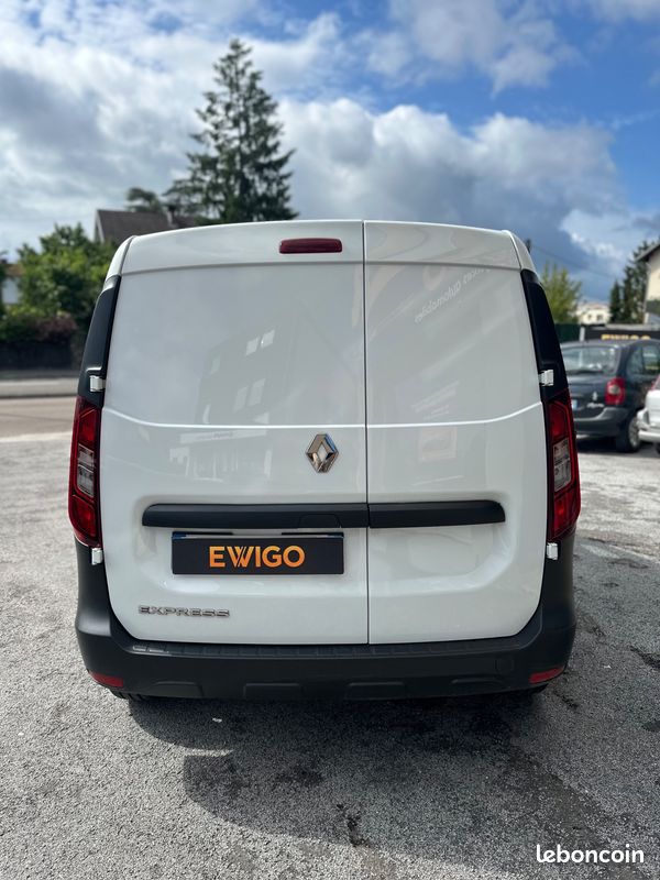 RENAULT KANGOO EXPRESS 1.5 BLUEDCI 95CH CONFORt (image 18)
