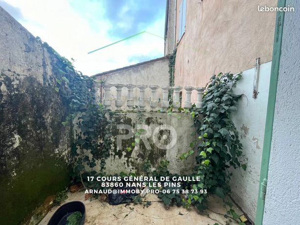 https://img.leboncoin.fr/api/v1/lbcpb1/images/db/05/5b/db055b5be35518e6659a665489160816801775e9.jpg?rule=ad-image
