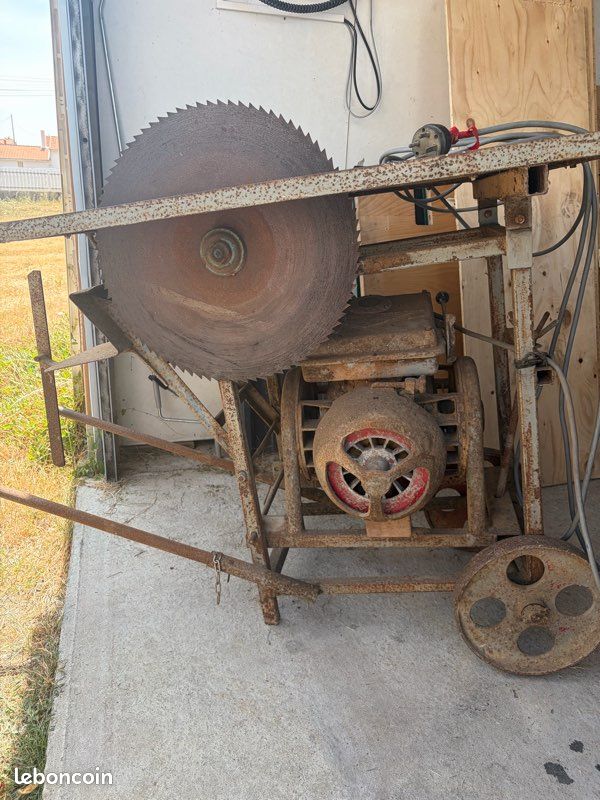 Machine à bois (image 1)