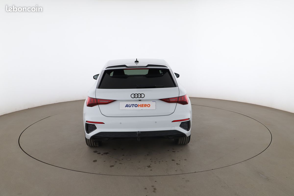 Audi A3 Sportback 45 TFSIe Competition S Tronic 245 ch (image 12)
