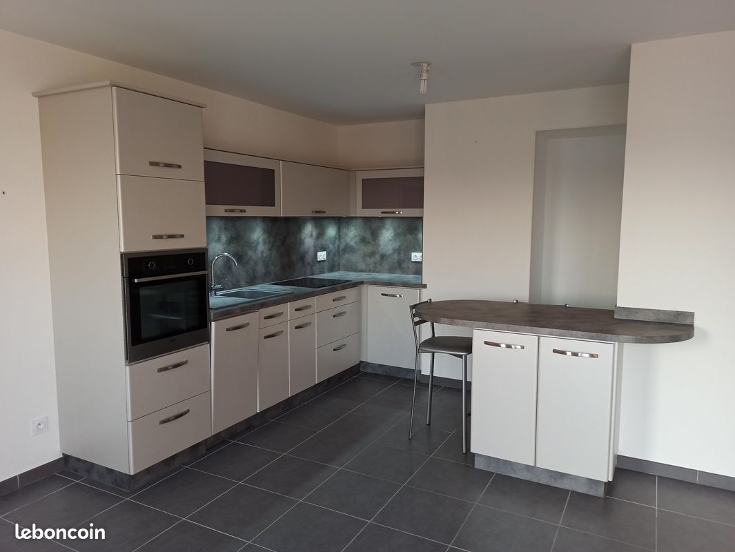 Appartement 3 pièces 68 m² · à Perrigny-lès-Dijon · 68 m² · 950 €/mois
