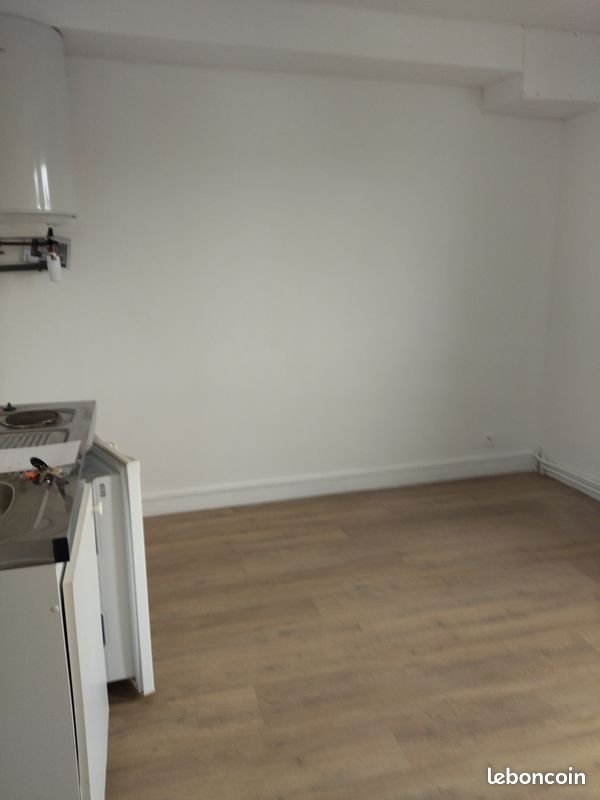 Location studio (image 1)