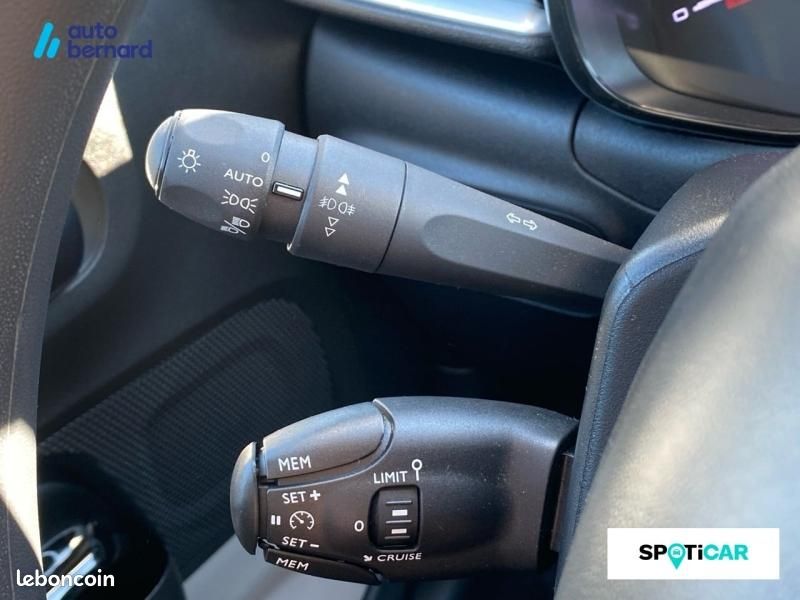 Citroen C3 1.2 PureTech 83ch S&S Shine (image 16)