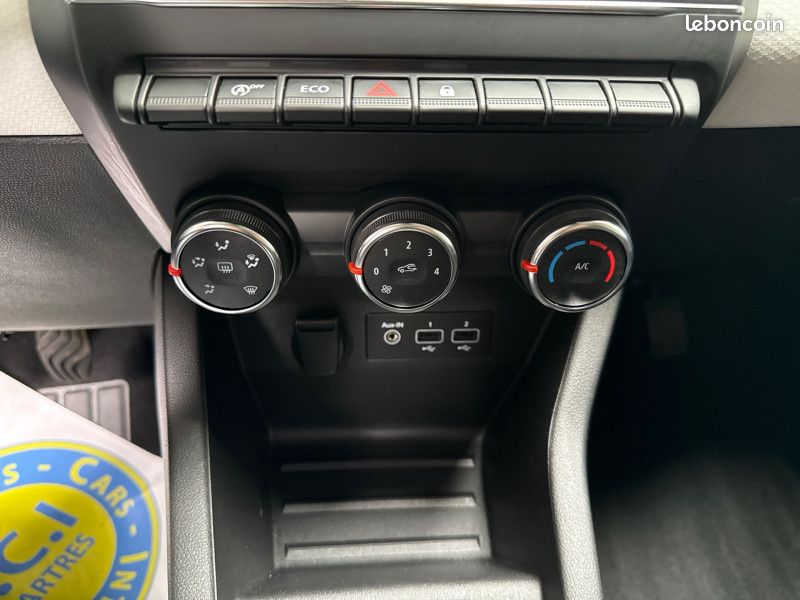 Renault CLIO V 1.0 TCE 90CH EQUILIBRE AUTO ECOLE (image 8)