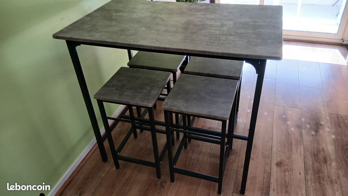 Table et chaises (image 2)