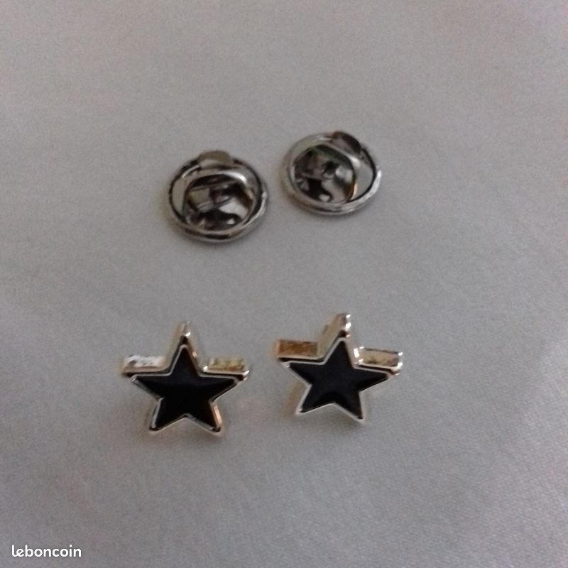 Broche étoile émaillée Bleue Nuit Avec Strass - Bijou Vintage, Occasion Bon état