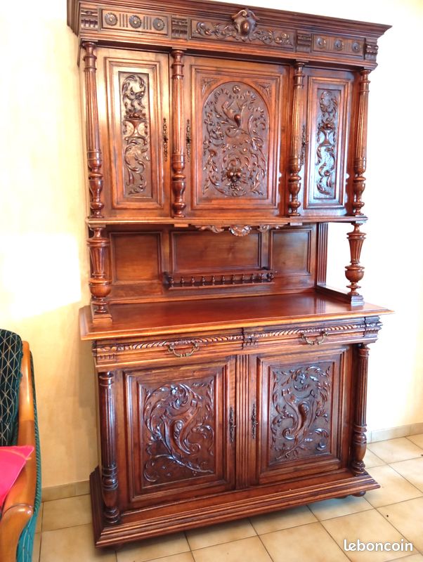 Magnifique buffet Henri 2 - Parfait état (image 1)