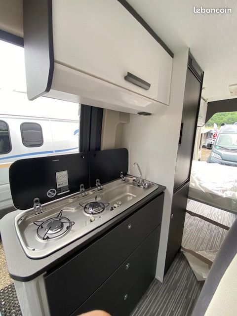 Fourgon Mc louis menfys 3 S-line fiat ducato 2.2l 140 cv Chauffage Carburant (image 4)