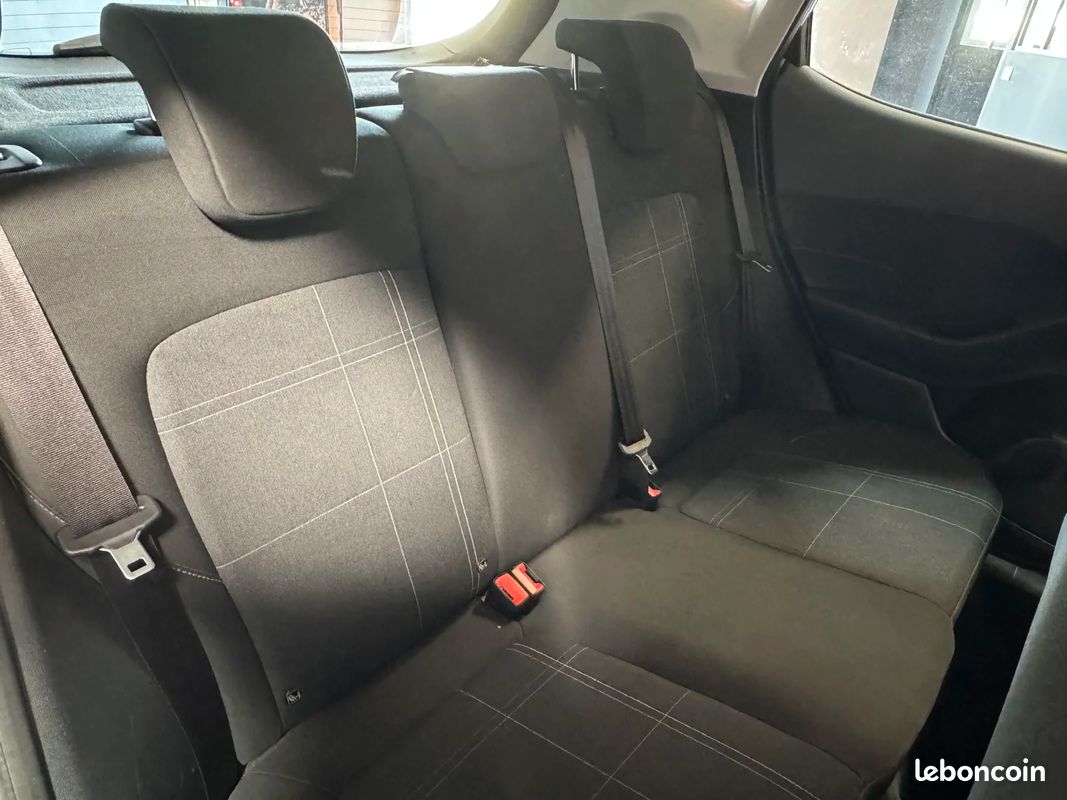Ford FIESTA 1.0 ECOBOOST 100CH TREND 5P - APPLE CARPLAY / ATTELAGE / RADARS DE RECUL (image 20)