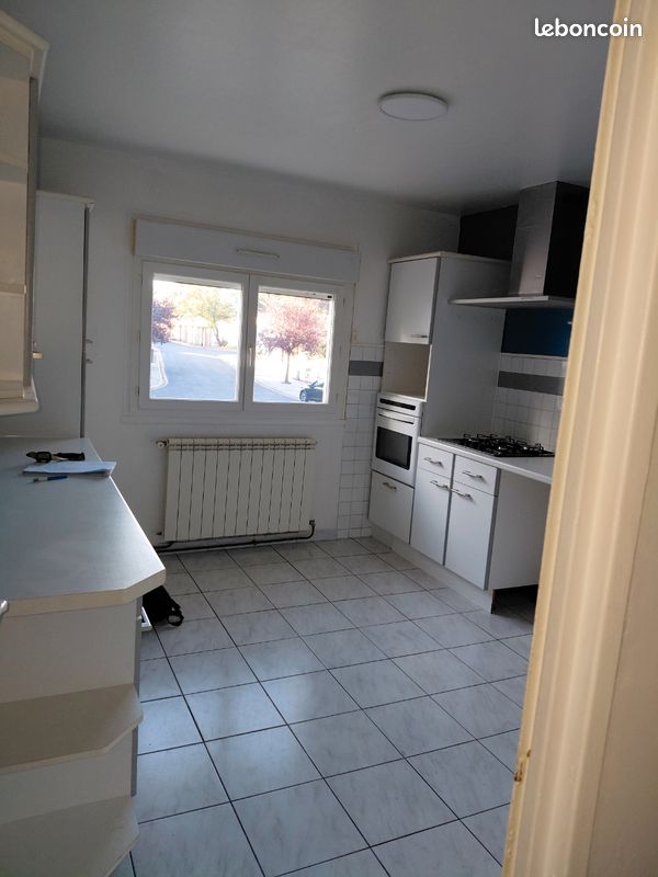 Maison 4 pièces 100 m² · à Castres · 100 m² · 142 000 €