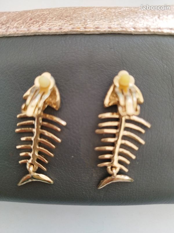 Boucles D'oreilles Pendantes Clips – Poisson Bleu Canard – Blanc/Écru/Bronze