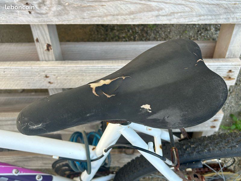 VTT B’Twin rockrider 300- 26 pouces (image 5)