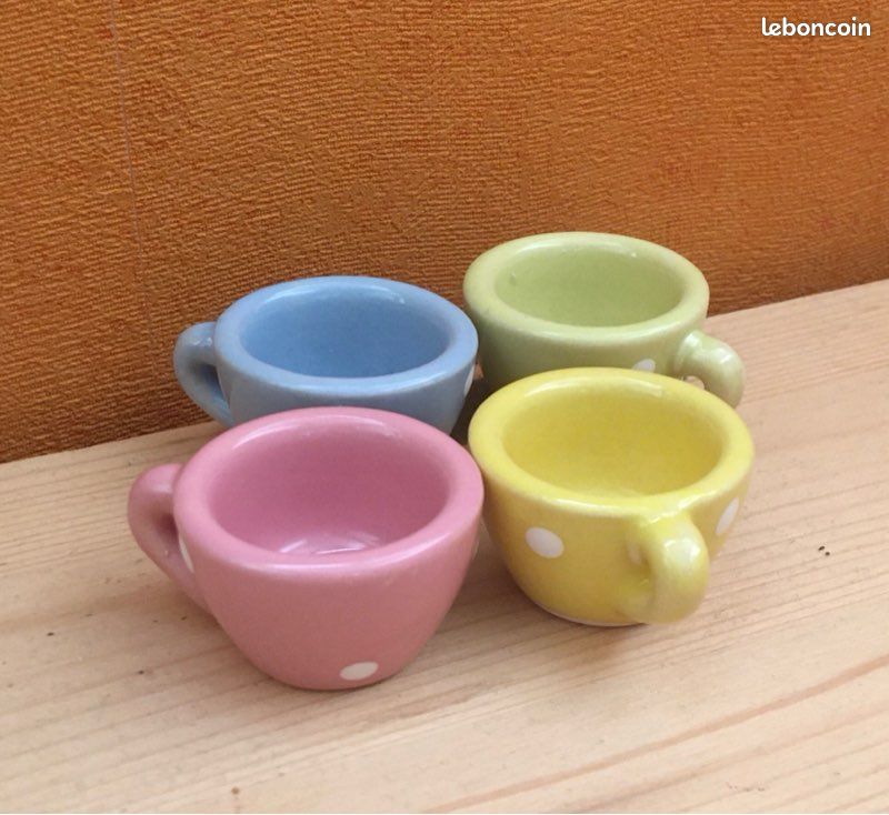 Dinette service à thé porcelaine (image 3)