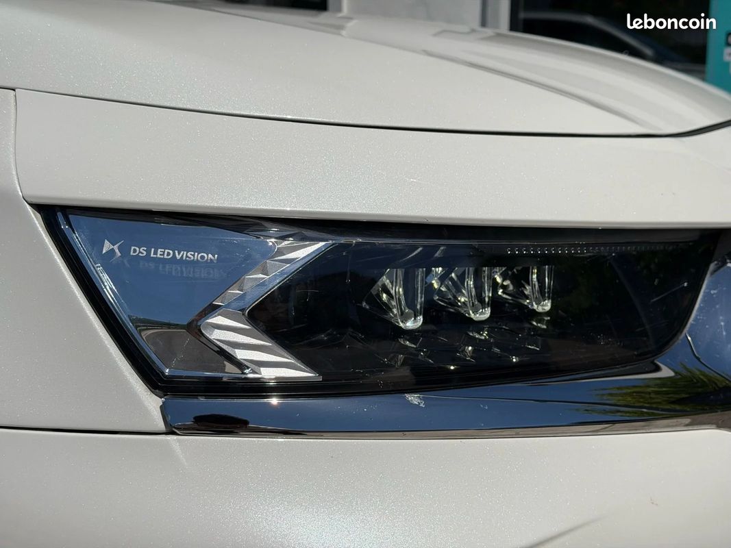 DS DS7 CROSSBACK BlueHDi 180 EAT8 Grand Chic OPERA - SUIVI COMPLET - ATTELAGE - TOIT OUVRANT - CAMERA 360 (image 10)