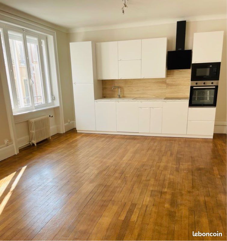 Appartement 2 pièces 60 m² · à Cherbourg-en-Cotentin · 60 m² · 890 €/mois