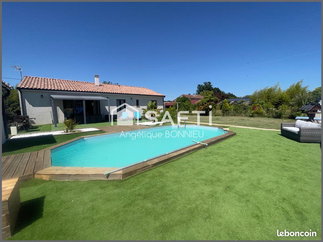 Maison 5 pièces 120 m² · à Castelsarrasin · 120 m² · 312 000 €