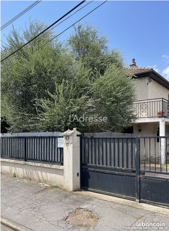 Maison 6 pièces 160 m² · à Chelles · 160 m² · 358 700 €