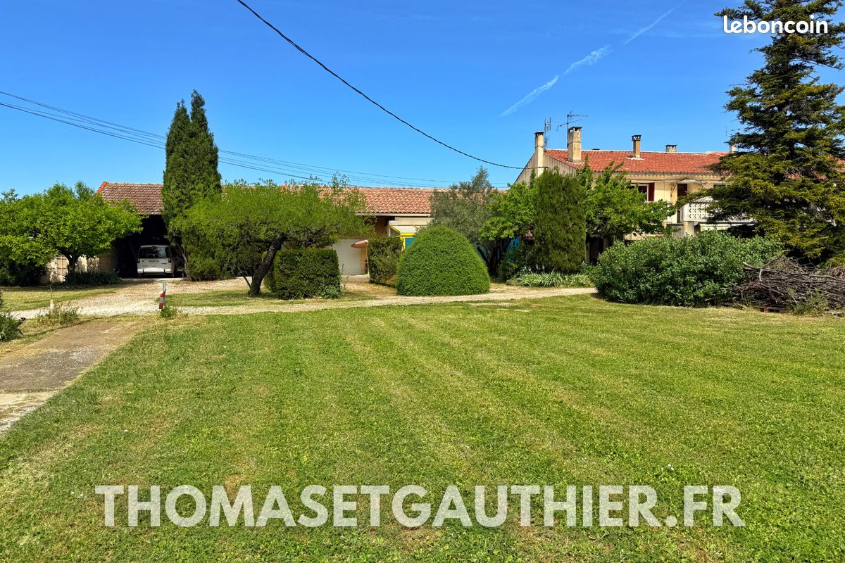 Maison 9 pièces 240 m² · à Jonquières · 240 m² · 329 000 €