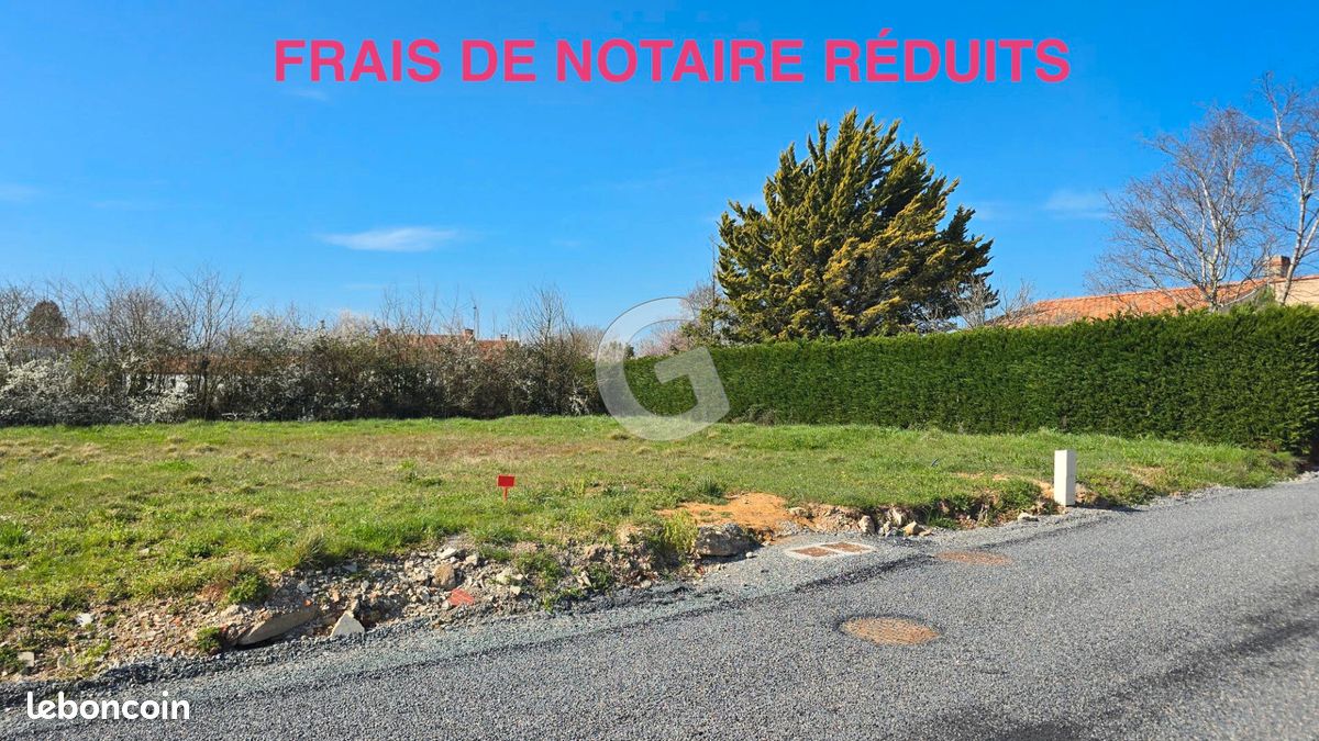 Terrain 377 m² · à Saint-Hilaire-la-Forêt · 377 m² · 60 000 €