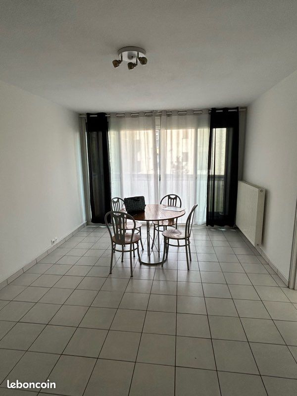 Appartement 2 pièces 48 m² · à Pau · 47,9 m² · 580 €