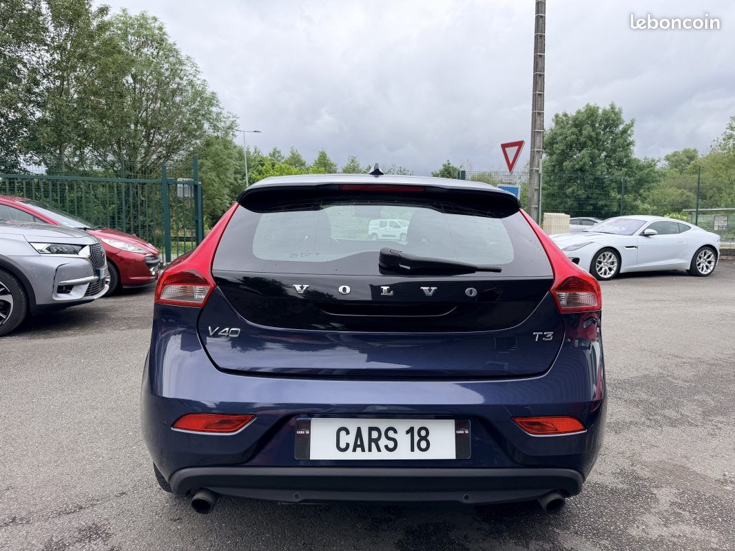 Volvo v40 ii t3 150 momentum 2013 (image 6)
