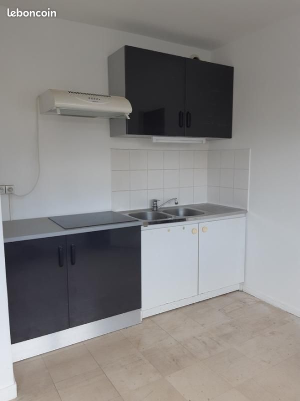 Appartement 3 pièces 86 m² · à Sens · 86 m² · 790 €