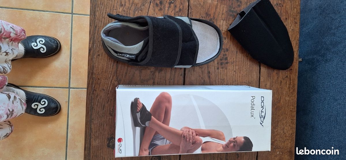 Chaussure orthopédique post opération hallux valgus (image 1)