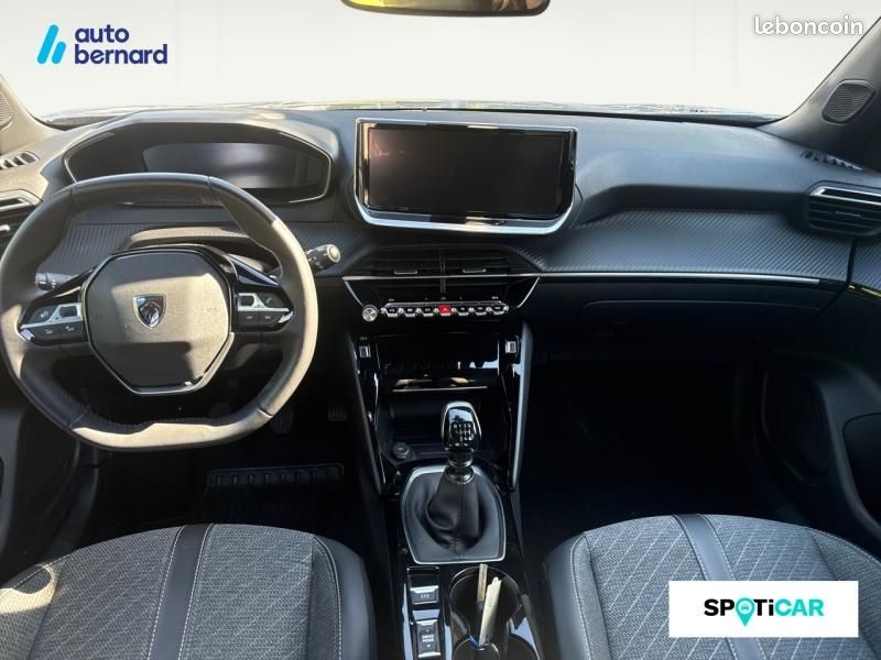 Peugeot 2008 1.2 PureTech 100ch S&S Allure (image 8)