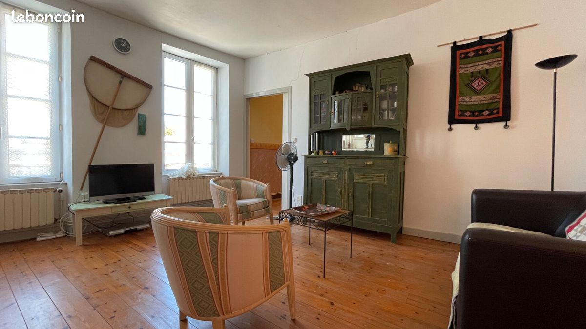 Appartement 3 pièces 68 m² · à La Rochelle · 68 m² · 950 €