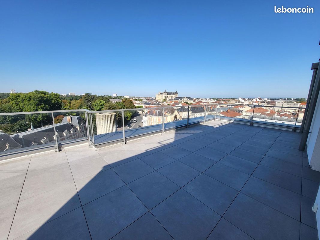 Appartement 5 pièces 100 m² · à Châlons-en-Champagne · 100 m² · 1 229 €/mois