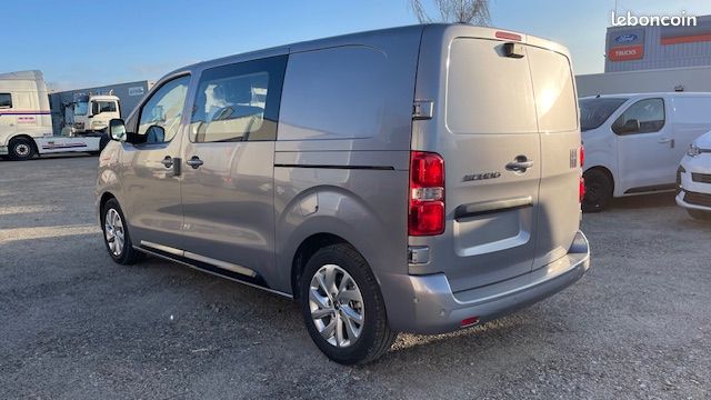 31 990 HT - Fiat SCUDO CABINE APPROFONDIE 5 PLACES BLUEHDI 180 EAT8 PREMIUM CONNECT (image 7)