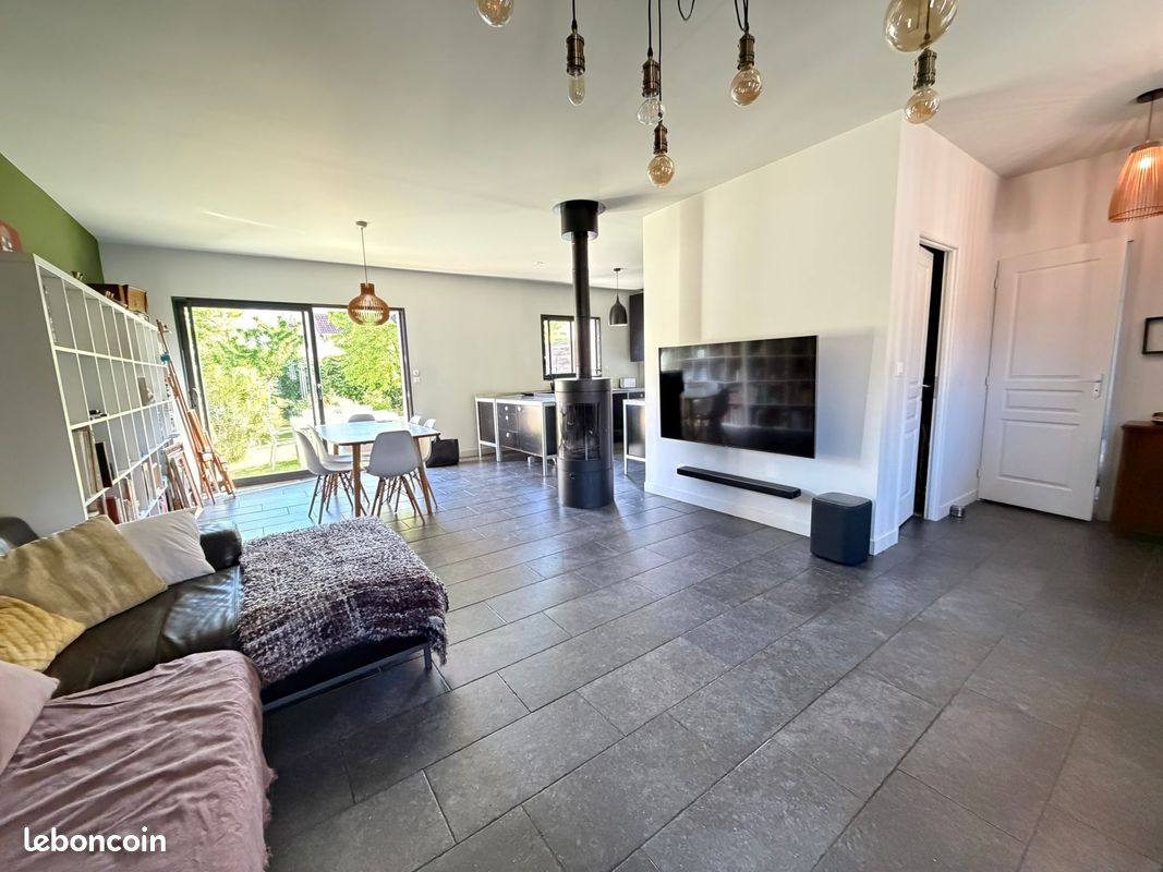 Maison 5 pièces 117 m² · à Mitry-Mory · 117 m² · 379 000 €