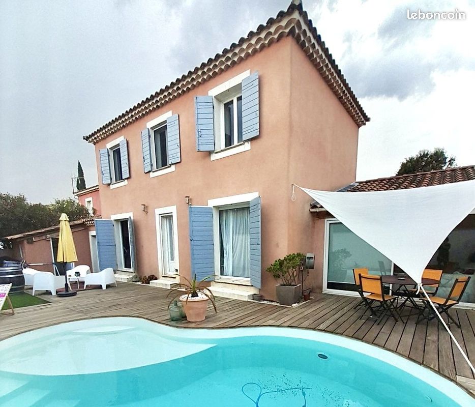 Maison 6 pièces 124 m² · à Vedène · 124 m² · 380 000 €