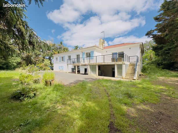 Maison 7 pièces 298 m²