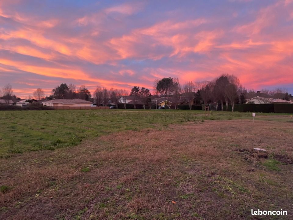 Terrain 707 m² · à Seignosse · 339 360 €