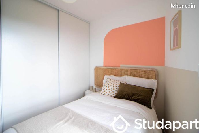 Chambre 1 pièce 10 m² — 2