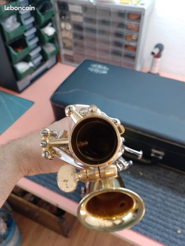 Saxophone alto Yamaha F-32(logo purple) (image 11)