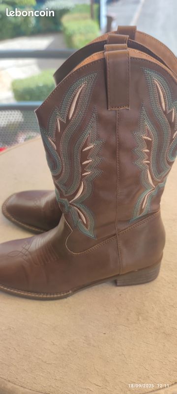 Vends Santiags Femme Country pointure 36 (image 3)