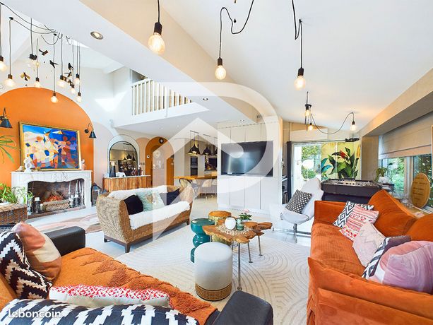 Maison 6 pièces 150 m²