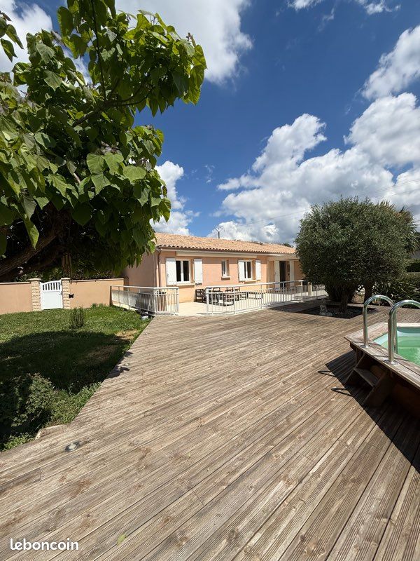 Maison 5 pièces 100 m² · à Montguyon · 100 m² · 279 900 €