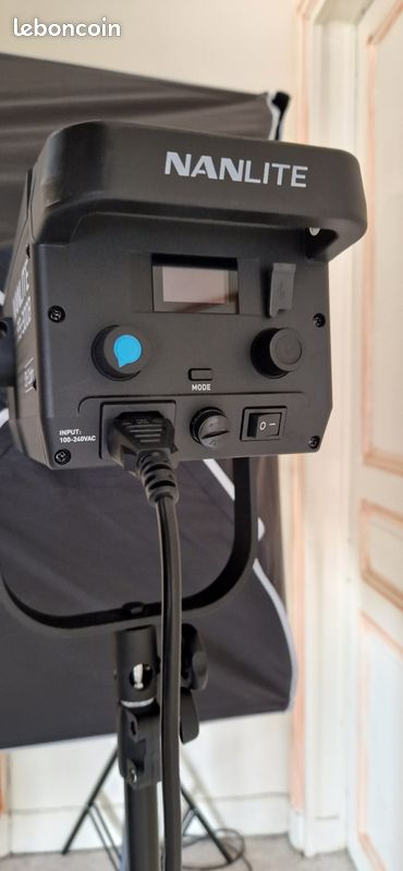 Projecteurs Nanlite FS-300b bi color projecteurs led light (image 4)
