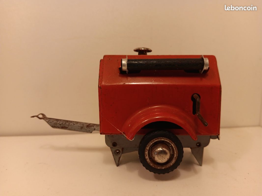 Ancien Camion Pompier Grande Échelle Plastique Gama 2658 Vin Doulevant