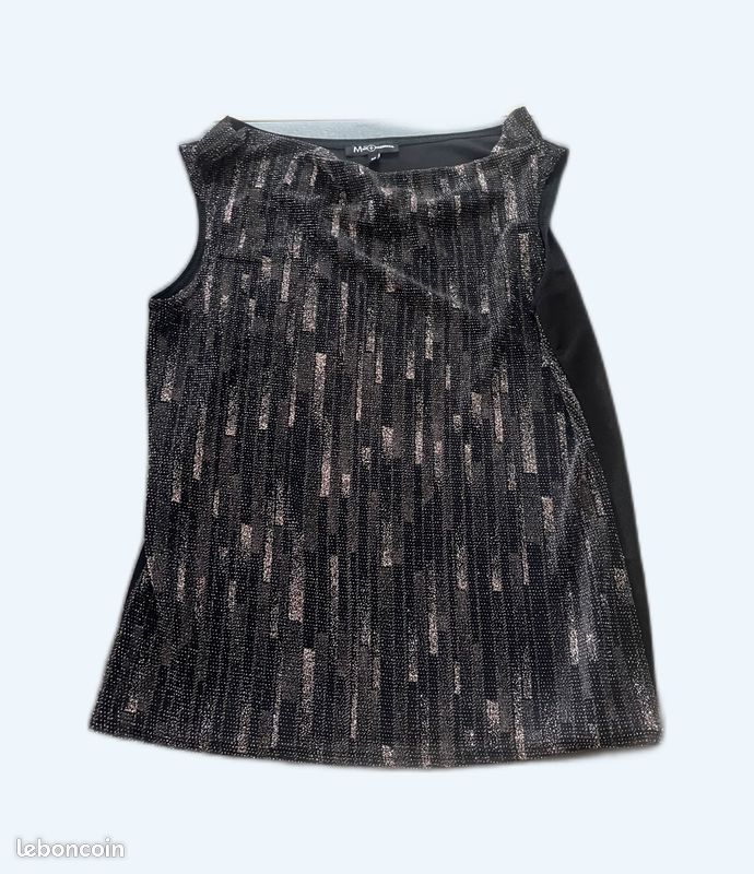 TEE shirt (image 1)