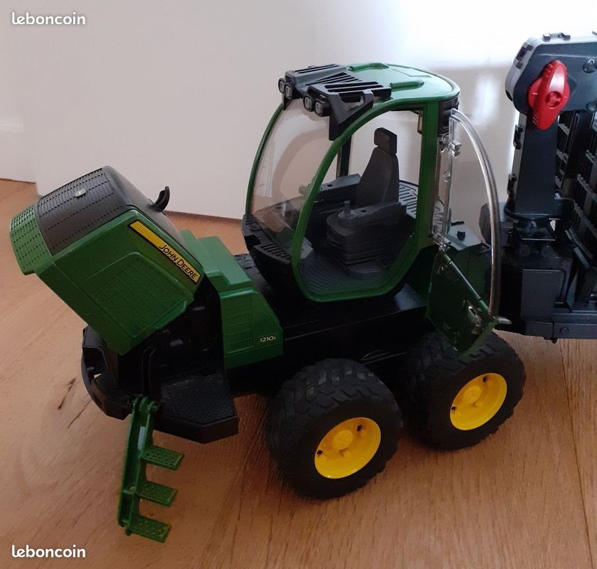 Bruder porteur forestier john deere Jeux Jouets
