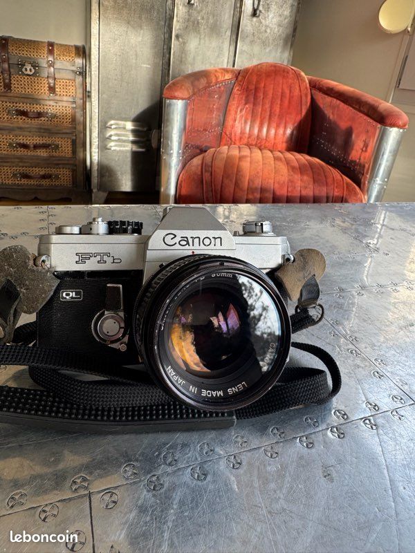 appareil photo ancien Canon FTb Japon vintage